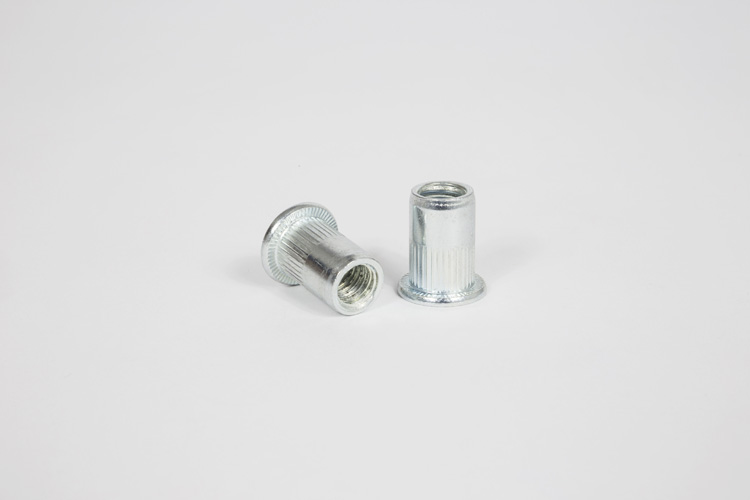 Galvanized steel knurled cylindrical head threaded inserts
