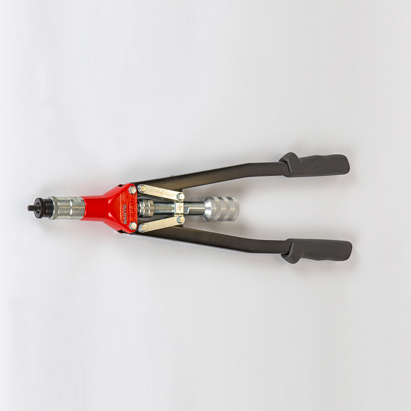 RIVETTATRICE X INSERTI NX70  IN CARTONE