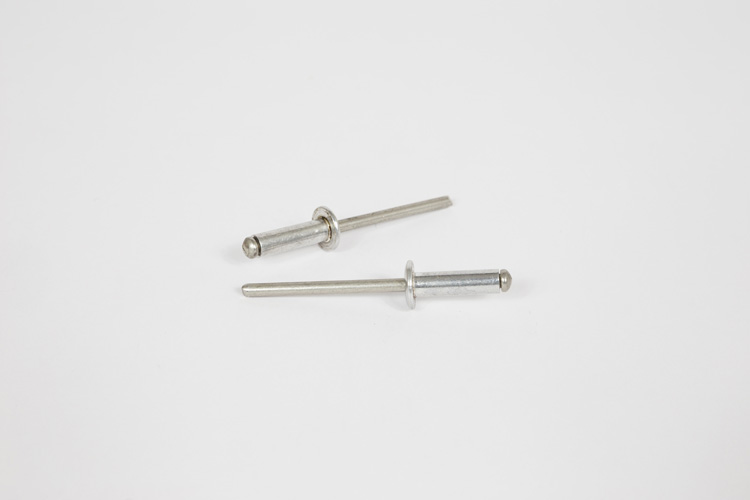 Rivetti in alluminio chiodo acciaio inox