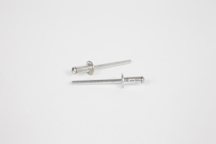Rivetti unigrip in alluminio chiodo acciaio zincato
