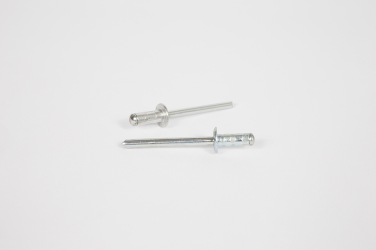 Rivetti unigrip in alluminio chiodo acciaio inox